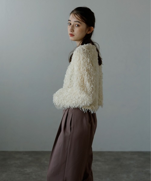 MINERTE(ミネルテ)の「【MINERTE】fringe long sleeve tops / フリンジロングスリーブトップス(Tシャツ/カットソー・レディース・アイボリー/ピンクベージュ/ブラック/ライトカーキ・FREE)」の13枚目の写真