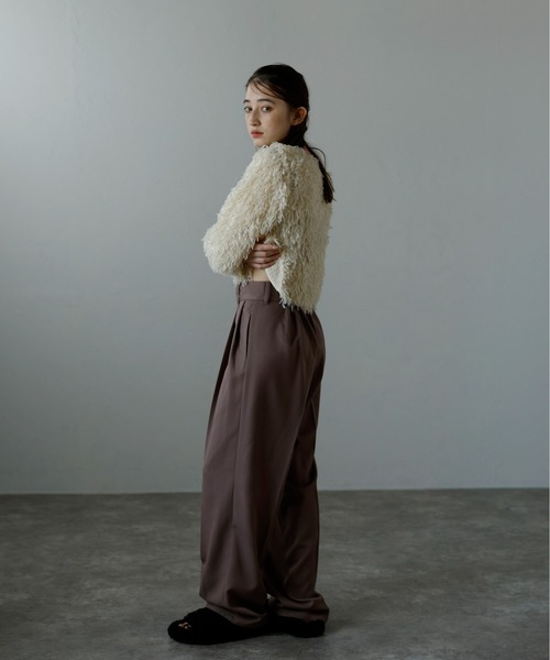 MINERTE(ミネルテ)の「【MINERTE】fringe long sleeve tops / フリンジロングスリーブトップス(Tシャツ/カットソー・レディース・アイボリー/ピンクベージュ/ブラック/ライトカーキ・FREE)」の15枚目の写真