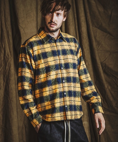 NO ID.（ノーアイディ）の「【NO ID.】Check Big Shirt / チェック ビッグ シャツ（シャツ/ブラウス・メンズ・レッド/イエロー/ブラック・ONE SIZE）」の7枚目の写真