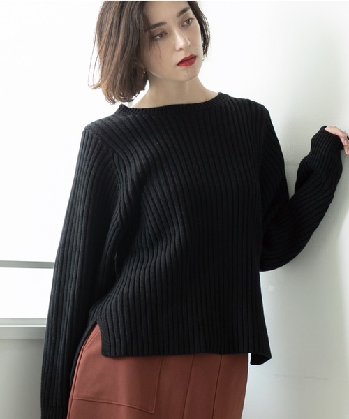 OPAQUE.CLIP（オペークドットクリップ）の「◆《7color》ボリュームスリーブリブニット【洗濯機洗い可】（ニット/セーター・レディース・ブラック/オフホワイト/グレー/サンドベージュ/ブルー系その他/ワインレッド/ホワイト系その他3・38/40/42）」の3枚目の写真