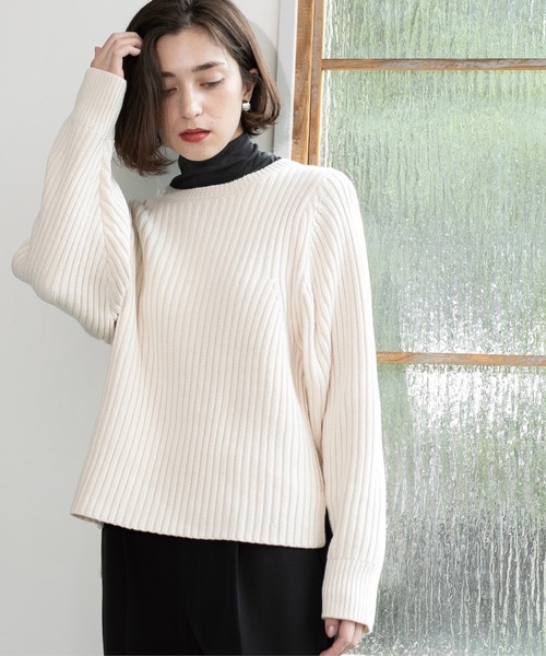 OPAQUE.CLIP（オペークドットクリップ）の「◆《7color》ボリュームスリーブリブニット【洗濯機洗い可】（ニット/セーター・レディース・ブラック/オフホワイト/グレー/サンドベージュ/ブルー系その他/ワインレッド/ホワイト系その他3・38/40/42）」の12枚目の写真