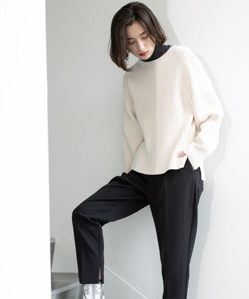 OPAQUE.CLIP（オペークドットクリップ）の「◆《7color》ボリュームスリーブリブニット【洗濯機洗い可】（ニット/セーター・レディース・ブラック/オフホワイト/グレー/サンドベージュ/ブルー系その他/ワインレッド/ホワイト系その他3・38/40/42）」の14枚目の写真