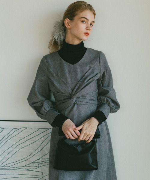 ECREL（エクレール）の「Vネックスカーフリボンワンピース（ワンピース