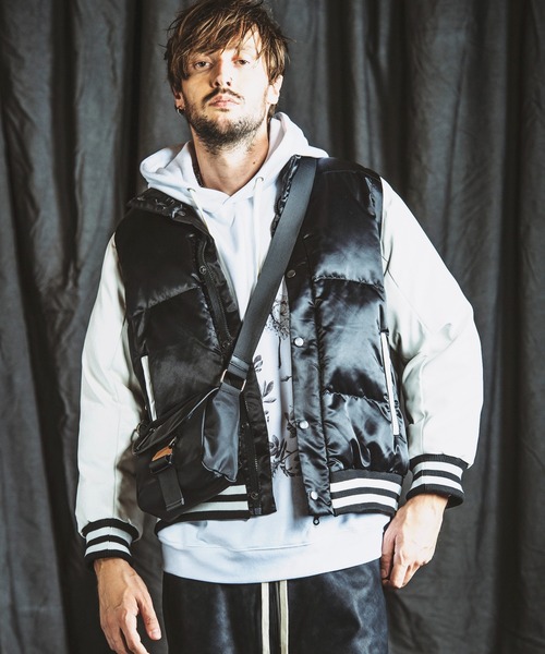 NO ID.（ノーアイディ）の「【NO ID.】Camera Bag / カメラ バッグ（ショルダーバッグ・メンズ・カーキ/ブラック・ONE SIZE）」の17枚目の写真