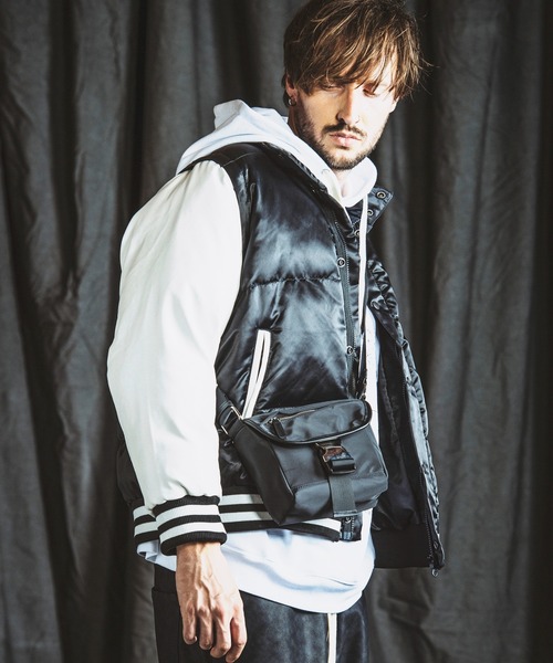 NO ID.（ノーアイディ）の「【NO ID.】Camera Bag / カメラ バッグ（ショルダーバッグ・メンズ・カーキ/ブラック・ONE SIZE）」の20枚目の写真