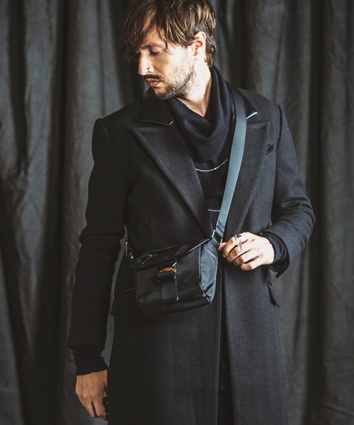 NO ID.（ノーアイディ）の「【NO ID.】Camera Bag / カメラ バッグ（ショルダーバッグ・メンズ・カーキ/ブラック・ONE SIZE）」の22枚目の写真