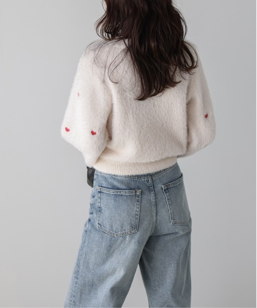 AMELY（エミリー）の「ハート刺繍 シャギーニットプルオーバー（ニット/セーター・レディース・ホワイト/ベージュ/ブラック・フリー）」の7枚目の写真