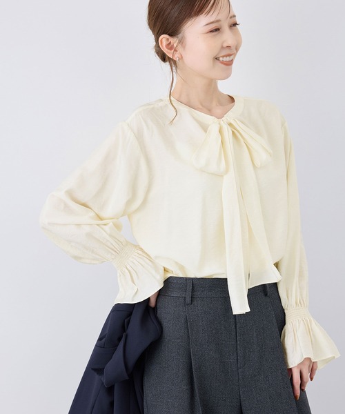 ROPE' PICNIC(ロペピクニック)の「前後2WAY着用BIGリボンブラウス(シャツ/ブラウス・レディース・ラベンダー/オフホワイト/ブラック・38)」の7枚目の写真