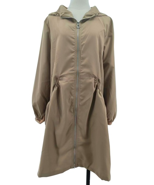 Dewlily(デューリリー)の「ギャザーマウンテンパーカー(マウンテンパーカー・レディース・ブラック/ベージュ/レッド・L/M/XL)」の7枚目の写真