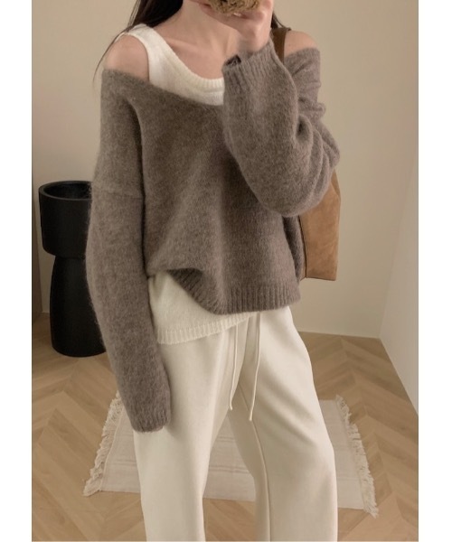 SALTMINT(ソルトミント)の「《韓国ファッション》2点セット Vネックアンゴラニットラウンドキャミソール(ニット/セーター・レディース・グレー/ベージュ・FREE)」の10枚目の写真