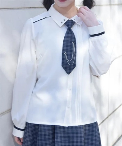 axes femme(アクシーズファム)の「チェーンタイセットブラウス(シャツ/ブラウス・レディース・ブラック/ホワイト・FREE)」の1枚目の写真