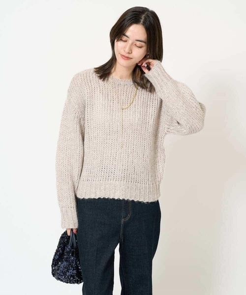 a.v.v（アーヴェヴェ）の「キラキララメリリヤンクロップドニット（ニット/セーター・レディース・チャコールグレー/グレー系その他・40/38/36）」の4枚目の写真
