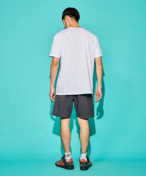 MUSIC TEE（ミュージックティー）の「OASIS“DEFINITELY MAYBE LINE DRAWING” - オアシス "ディフィニトリー メイビー ライン ドローイング”（Tシャツ/カットソー・メンズ・ホワイト/ブラック・MEDIUM/LARGE/X-LARGE）」の6枚目の写真