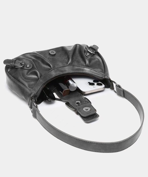 florist（フローリスト）の「ヴィンテージレザーライクベルトデザインY2Kハンドバッグ（ハンドバッグ・レディース・ブラック/モカ/ダークグレー・FREE）」の11枚目の写真