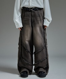 cussil（クシル）の「【cussil/クシル】【12oz】 ルーズシルエットフリンジサイドジップデザインワイドフレア/バルーンデニムパンツ（デニムパンツ・メンズ）」
