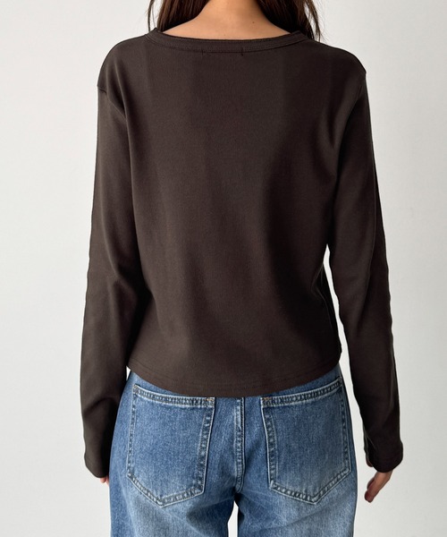 CANAL JEAN（キャナルジーン）の「HARING　ヴィンテージコットンヘンリーロングTシャツ（Tシャツ/カットソー・レディース・ネイビー/ホワイト/グレー/ブラウン/チャコールグレー・ONE SIZE）」の11枚目の写真