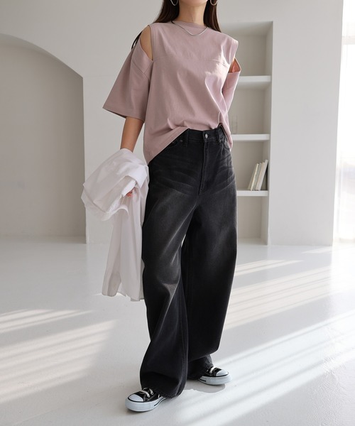 andme(アンドミー)の「汗染み防止カットアウトデザインTシャツ(Tシャツ/カットソー・レディース・ピンク/ネイビー/ブラック/チャコールグレー/杢グレー/オフホワイト/ブラウン・M)」の13枚目の写真