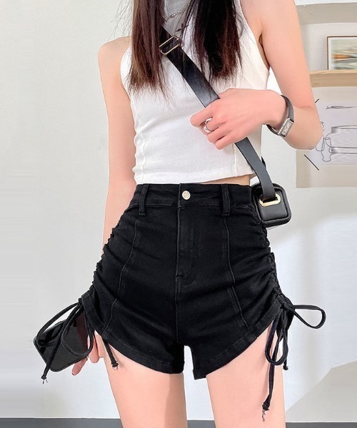 NANEA(ナネア)の「サイドシャーリングデニムショートパンツ(デニムパンツ・レディース・ブルー/チャコールグレー/ブラック・SMALL/MEDIUM/LARGE/X-LARGE)」の5枚目の写真