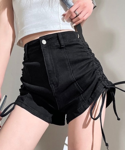 NANEA(ナネア)の「サイドシャーリングデニムショートパンツ(デニムパンツ・レディース・ブルー/チャコールグレー/ブラック・SMALL/MEDIUM/LARGE/X-LARGE)」の6枚目の写真