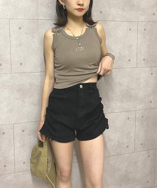 NANEA(ナネア)の「サイドシャーリングデニムショートパンツ(デニムパンツ・レディース・ブルー/チャコールグレー/ブラック・SMALL/MEDIUM/LARGE/X-LARGE)」の14枚目の写真