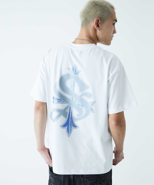 SUPPLIER(サプライヤー)の「ティーシャツ|2-Tone Rhinestone Cross Tee|SUPPLIER(Tシャツ/カットソー・メンズ・ホワイト/ブラック/ベージュ・XXL/S/M/L/XL)」の4枚目の写真