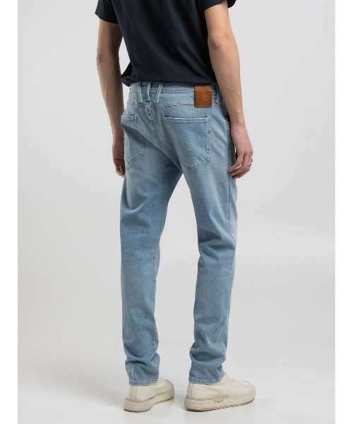 REPLAY(リプレイ)の「スリムフィットANBASS Hyperflex Dustデニム(デニムパンツ・メンズ・ライトブルー・W28xL32/W29xL32/W30xL32/W31xL32/W32xL32/W33xL32/W34xL32/W36xL32)」の2枚目の写真