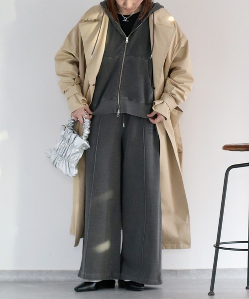 cepo(セポ)の「〈セットアップ対応〉16/10 ワンポイントロゴ裏毛ワイドスウェットパンツ(スウェットパンツ・レディース・チャコール/オフホワイト・M)」の9枚目の写真