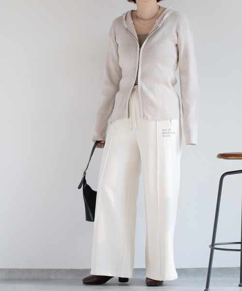 cepo(セポ)の「〈セットアップ対応〉16/10 ワンポイントロゴ裏毛ワイドスウェットパンツ(スウェットパンツ・レディース・チャコール/オフホワイト・M)」の22枚目の写真