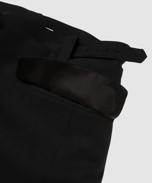 DAIRIKU(ダイリク)の「Tailored Hem Layered Wool Slacks(スラックス・メンズ・ブラック・29)」の8枚目の写真