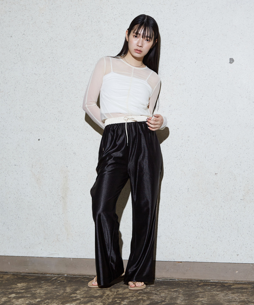 NOMINE（ノミネ）の「フロントシャーリング シアー ロンT（Tシャツ/カットソー・レディース・グレー/ブルー/アイボリー/ブラック・フリー）」の18枚目の写真