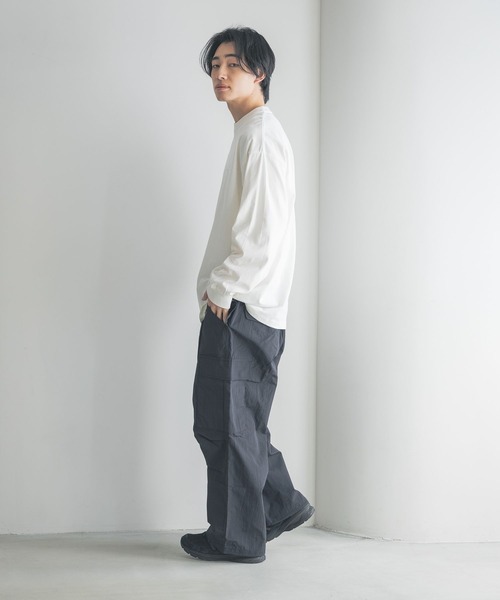 LOWRYS FARM（ローリーズファーム）の「ナイロンワイドカーゴパンツ　327281（カーゴパンツ・メンズ・カーキ/グレー/ブラック・MEDIUM/LARGE）」の22枚目の写真