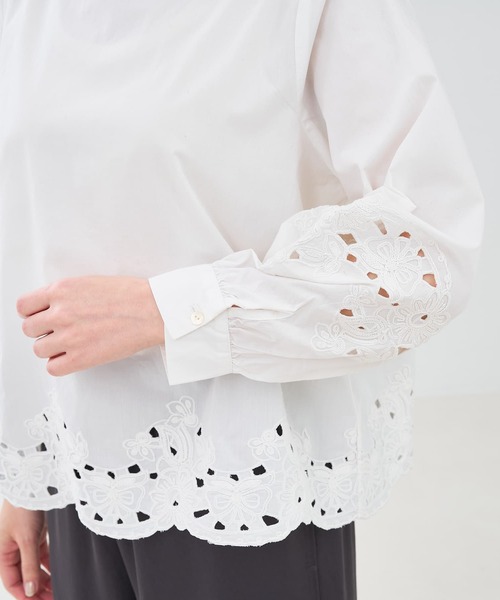 collex(コレックス)の「レース切替スタインドカラーブラウス(シャツ/ブラウス・レディース・ブラック/オフホワイト・フリー)」の3枚目の写真