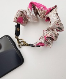 tone（トーン）の「【Beauty bell】スマホストラップ（スマホグッズ）」