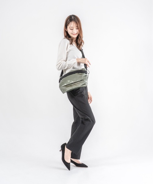 Jack Gomme(ジャックゴム)の「【JACK GOMME/ジャックゴム】ショルダーバッグ メッセンジャーバッグ RIGA(ショルダーバッグ・レディース・ブラック/ホワイト/カーキ/ゴールド/アイボリー/ブルー/ガンメタ/ブラウン/パープル・FREE)」の18枚目の写真