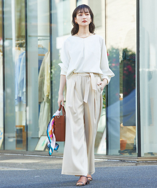 qualite / カリテ 2WAYストレッチタックブラウス qualite ブラウス シャツ 2WAYストレッチタックブラウス
