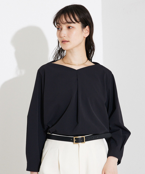 qualite（カリテ）の「2WAYストレッチタックブラウス/オフィスカジュアル（シャツ/ブラウス・レディース・ブラック/オフホワイト・フリー）」の15枚目の写真