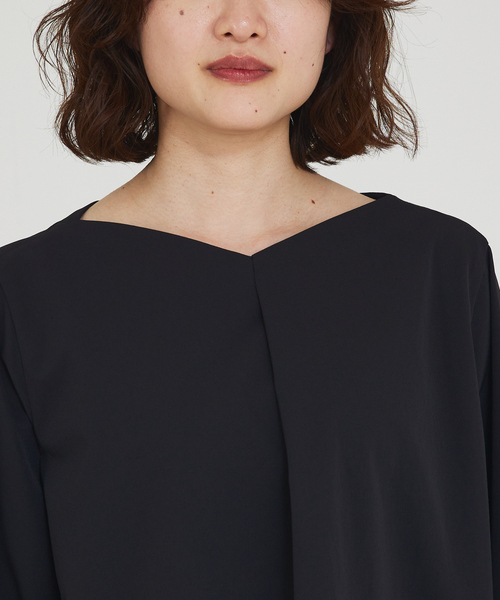 qualite（カリテ）の「2WAYストレッチタックブラウス/オフィスカジュアル（シャツ/ブラウス・レディース・ブラック/オフホワイト・フリー）」の19枚目の写真