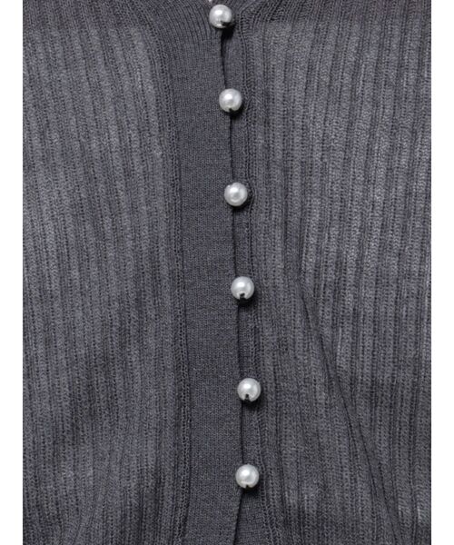 LAGUNAMOON（ラグナムーン）の「ミニパールボタンショートニットカーディガン（カーディガン/ボレロ・レディース・チャコールグレー/アイボリー/ピンク・FREE）」の17枚目の写真