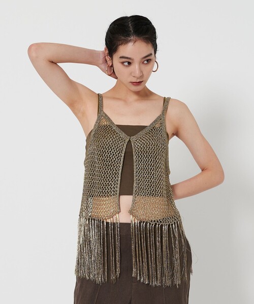 BEAUTY&YOUTH UNITED ARROWS(ビューティーアンドユースユナイテッドアローズ)の「レーヨンナイロンブレンド フリンジベスト(ベスト・レディース・ゴールド/ブラック・FREE)」の11枚目の写真