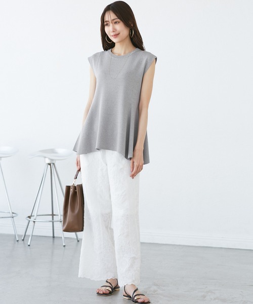 ROPE' PICNIC（ロペピクニック）の「【洗濯機OK・アンチピリング】八方映えニット ペプラムニットプルオーバー（ニット/セーター・レディース・ブラック/ブラウン/グレー/ブルー系その他4・38）」の11枚目の写真