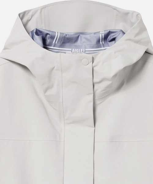 AIGLE(エーグル)の「GORE-TEX ゴアテックス 防風 撥水 防水 透湿 3レイヤー ショートフーデッドジャケット(マウンテンパーカー・レディース・オフホワイト/ブラック・40/38/36)」の9枚目の写真