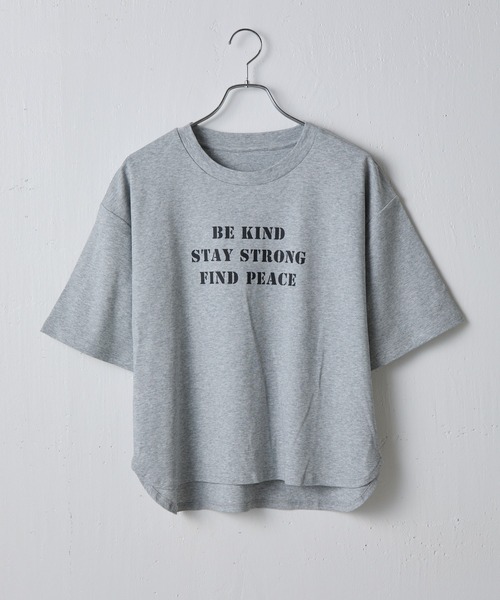 COLONY 2139(コロニートゥーワンスリーナイン)の「スマートラウンド半袖ロゴTシャツBEKIND(Tシャツ/カットソー・レディース・グレー/イエロー/ブラック/ホワイト/ブラウン・FREE)」の15枚目の写真