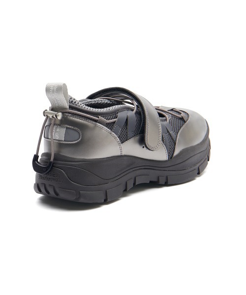 ROCKFISH WEATHERWEAR（ロックフィッシュウェザーウェア）の「BRYN VELCRO SNEAKRES(MESH)（スニーカー・レディース・ブラック/シルバー/ホワイト/シルバー系・23.0cm/23.5cm/24.0cm/24.5cm/25.0cm）」の17枚目の写真