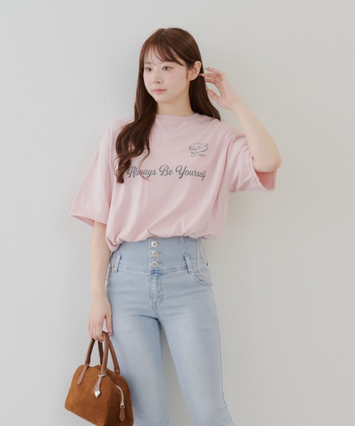 Another Branch olive des olive(アナザーブランチオリーブデオリーブ)の「裾ドロストロゴデザインプルオーバー(Tシャツ/カットソー・レディース・チャコールグレー/ピンク/ブルー/オフホワイト・FREE)」の21枚目の写真