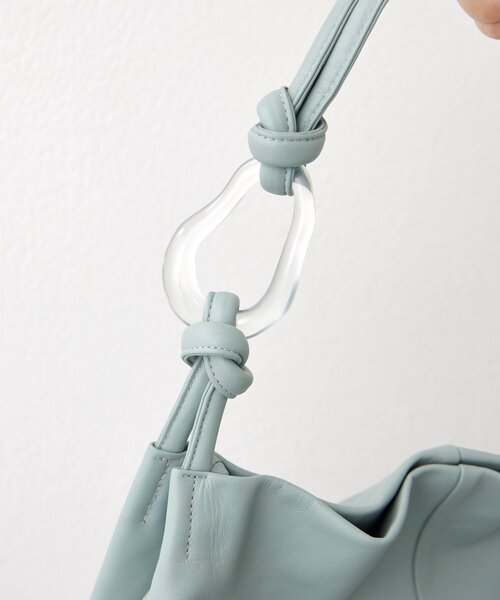 本革》しずくパーツワンハンドルバッグ