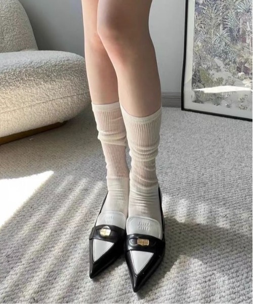 Burner(バーナー)の「【OKUOKU 0909】アソート シンプル ソックス oku-socks-g3-7(ソックス/靴下・レディース・ブラック/ベージュ/クリーム/ブラック系その他2/ホワイト系その他2/イエロー系その他2/ピンク系その他2/ベージュ系その他3/グリーン系その他2/ブルー系その他2/ブラック系その他4/グレー系その他4/ベージュ系その他2/ベージュ系3/サックスブルー系3/パープル系その他2/グレー系その他5/ブラック系その他5/ホワイト系その他5/ホワイト系その他/ベージュ系その他/ホワイト系その他3/ブラック系その他6/ブラック系その他/ブラック系その他3/ホワイト系その他4/グレー/ブルー系その他3・FREE)」の5枚目の写真
