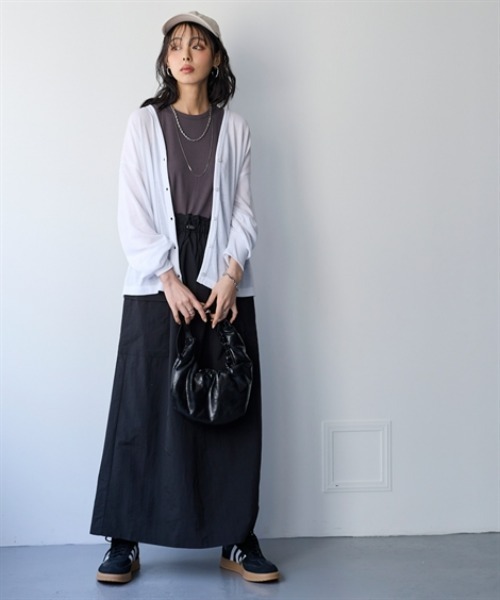 nissen（ニッセン）の「綿混うすカルⅤネックゆるシルエットカーディガン（UVカット・吸汗速乾・抗菌防臭・毛玉防止）＜大きいサイズ有＞（カーディガン/ボレロ・レディース・ブラック/オフホワイト/ネイビー/ラベンダー/イエロー・L～LL/S～Ｍ）」の7枚目の写真