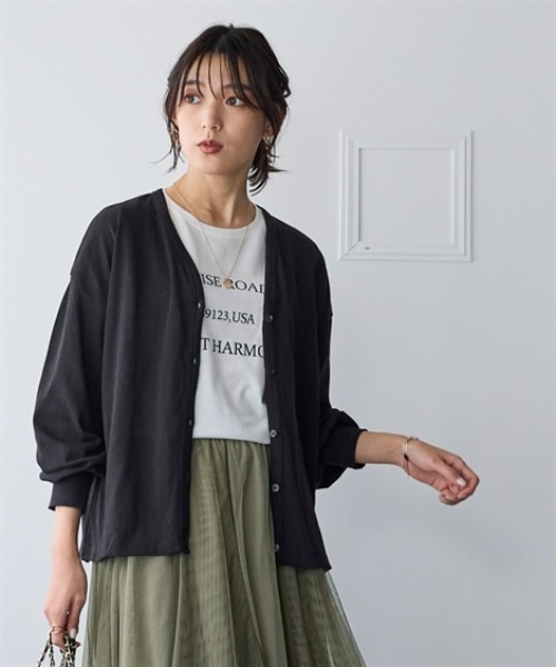 nissen（ニッセン）の「綿混うすカルⅤネックゆるシルエットカーディガン（UVカット・吸汗速乾・抗菌防臭・毛玉防止）＜大きいサイズ有＞（カーディガン/ボレロ・レディース・ブラック/オフホワイト/ネイビー/ラベンダー/イエロー・L～LL/S～Ｍ）」の8枚目の写真