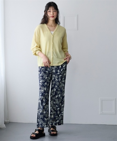 nissen（ニッセン）の「綿混うすカルⅤネックゆるシルエットカーディガン（UVカット・吸汗速乾・抗菌防臭・毛玉防止）＜大きいサイズ有＞（カーディガン/ボレロ・レディース・ブラック/オフホワイト/ネイビー/ラベンダー/イエロー・L～LL/S～Ｍ）」の17枚目の写真