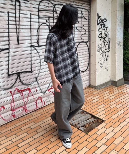 RATTLE TRAP(ラトルトラップ)の「ヴィンテージライク シアーレギュラーカラー半袖 チェックシャツ(シャツ/ブラウス・メンズ・ホワイト系その他/ブラック系その他・S/M/L/LL)」の6枚目の写真